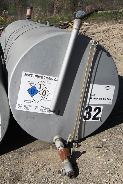  Metal Horizontal Cylinderical Tank (DH32)